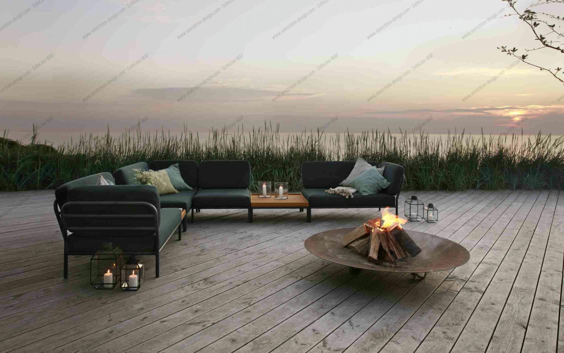 Circum Outdoor Cafe Table – Danish Design Store